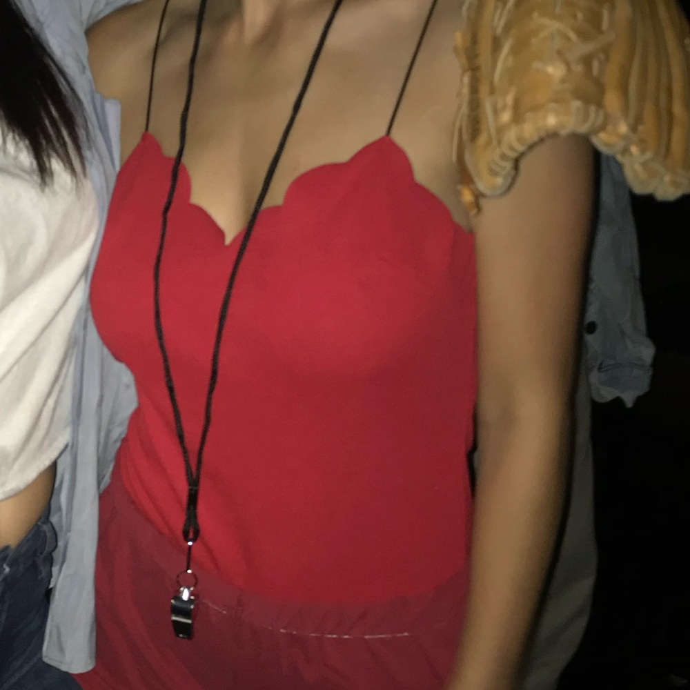 Scalloped Red Top